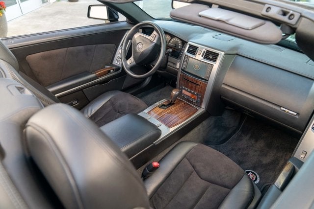 2007 Cadillac XLR-V 2dr Convertible