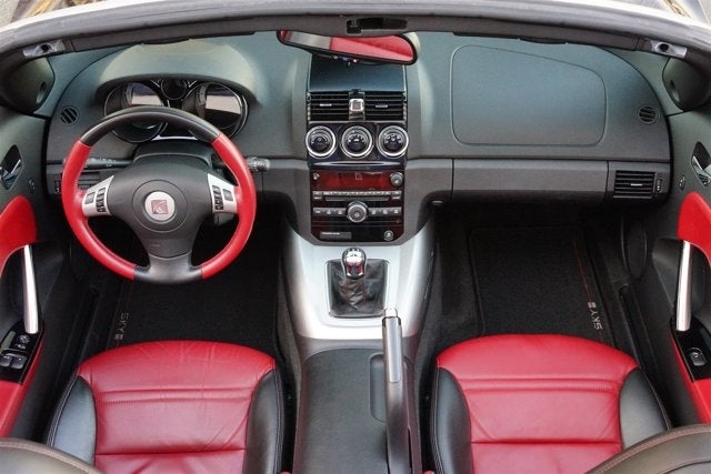 2008 Saturn Sky Red Line