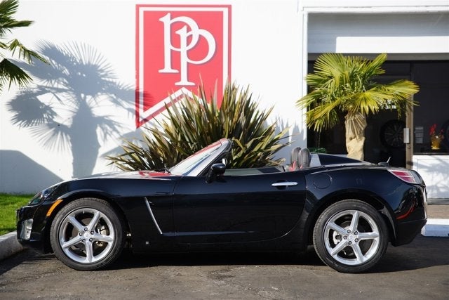 2008 Saturn Sky Red Line