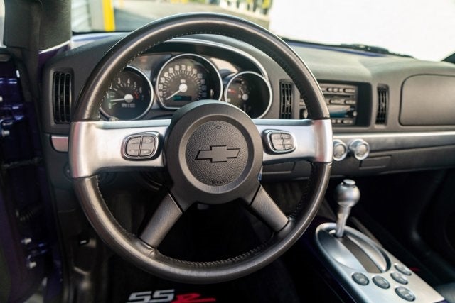 2004 Chevrolet SSR LS