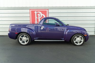 2004 Chevrolet SSR LS