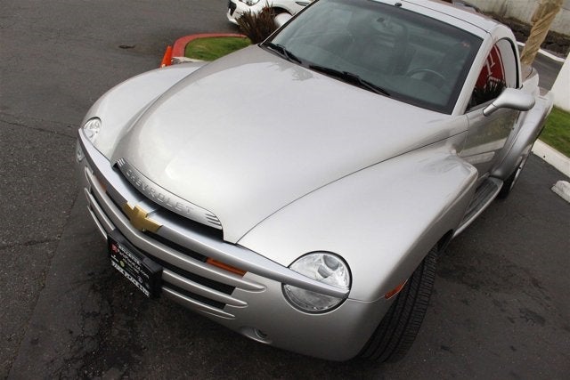 2004 Chevrolet SSR LS