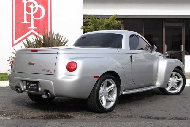2004 Chevrolet SSR LS