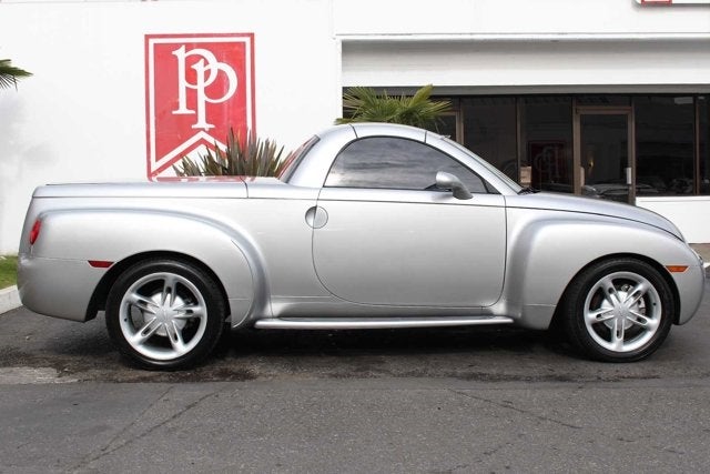 2004 Chevrolet SSR LS