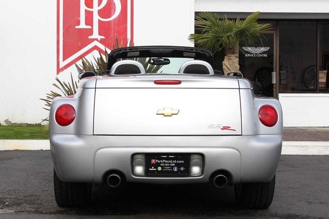 2004 Chevrolet SSR LS