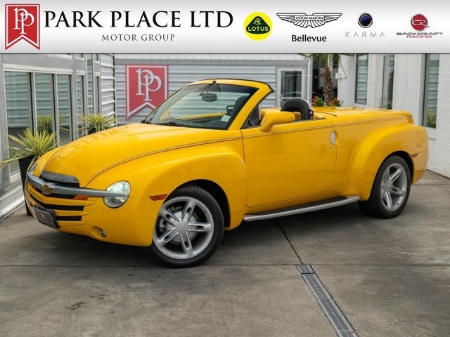 2004 Chevrolet SSR LS