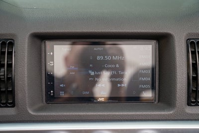 2004 Chevrolet SSR LS