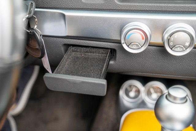 2004 Chevrolet SSR LS