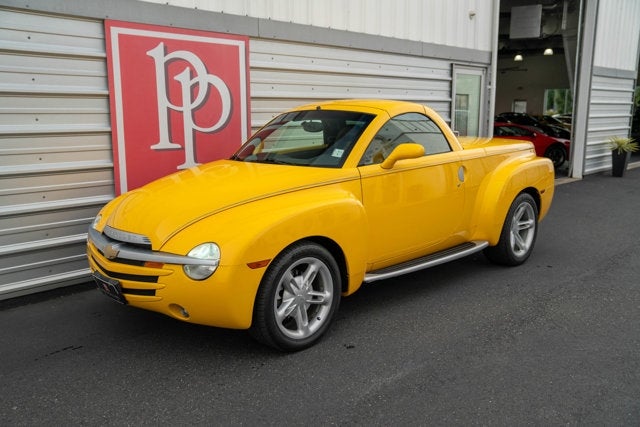 2004 Chevrolet SSR LS