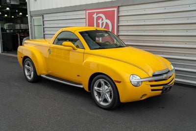 2004 Chevrolet SSR LS