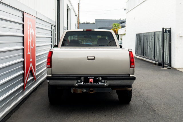 1998 Chevrolet C/K 2500 HD Ext Cab 141.5" WB 4WD C6P