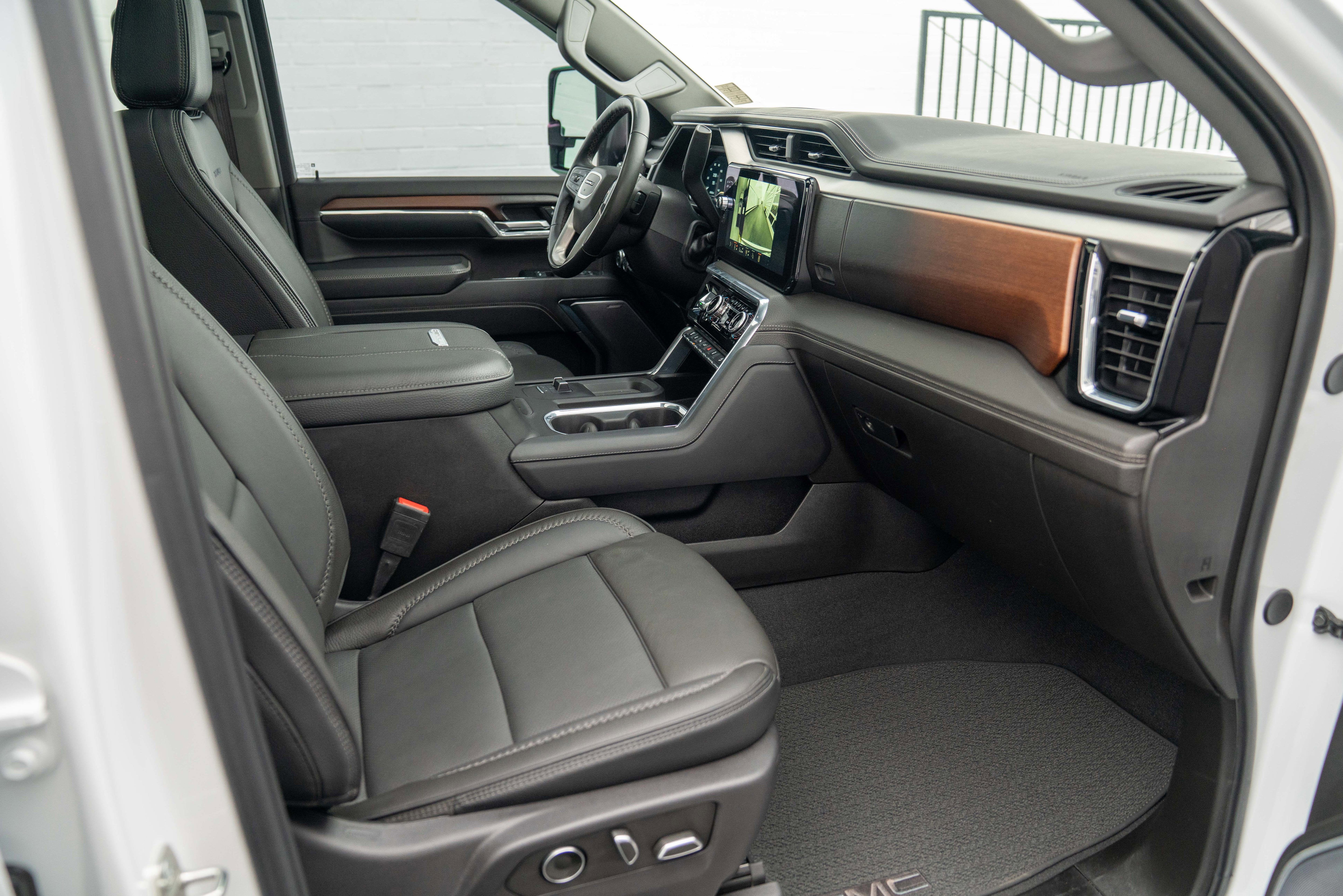 2024 GMC Sierra 3500HD Denali