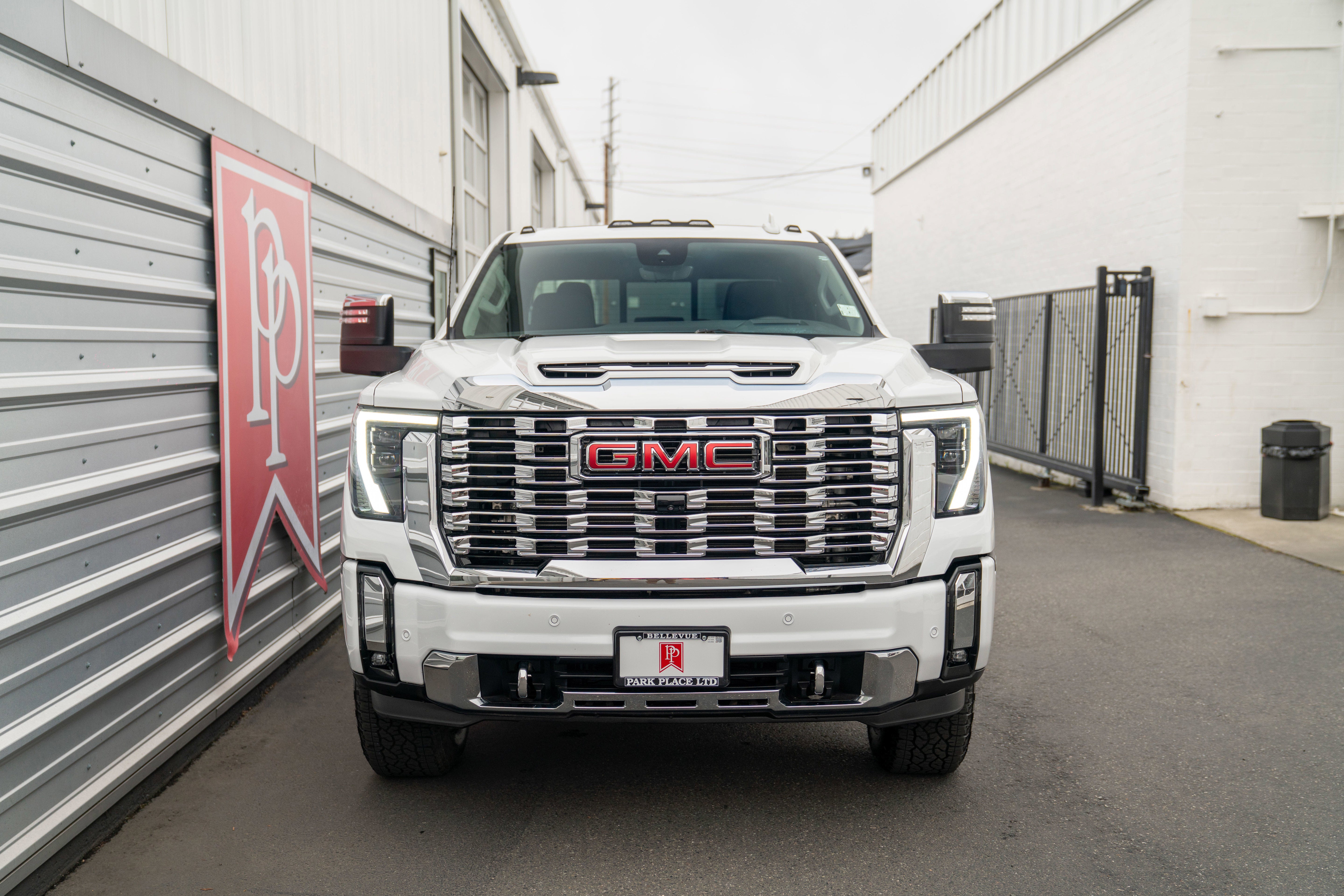 2024 GMC Sierra 3500HD Denali