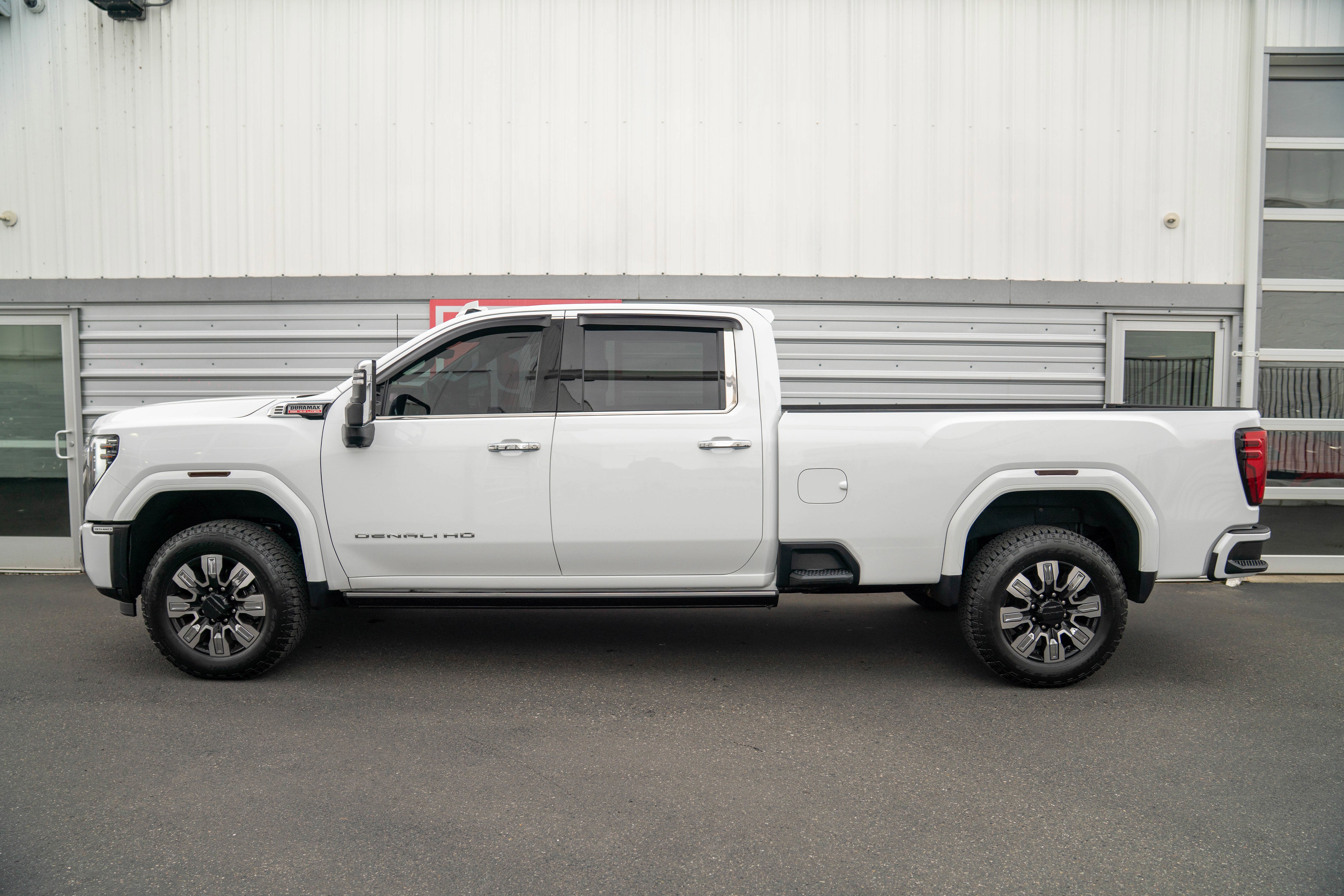 2024 GMC Sierra 3500HD Denali