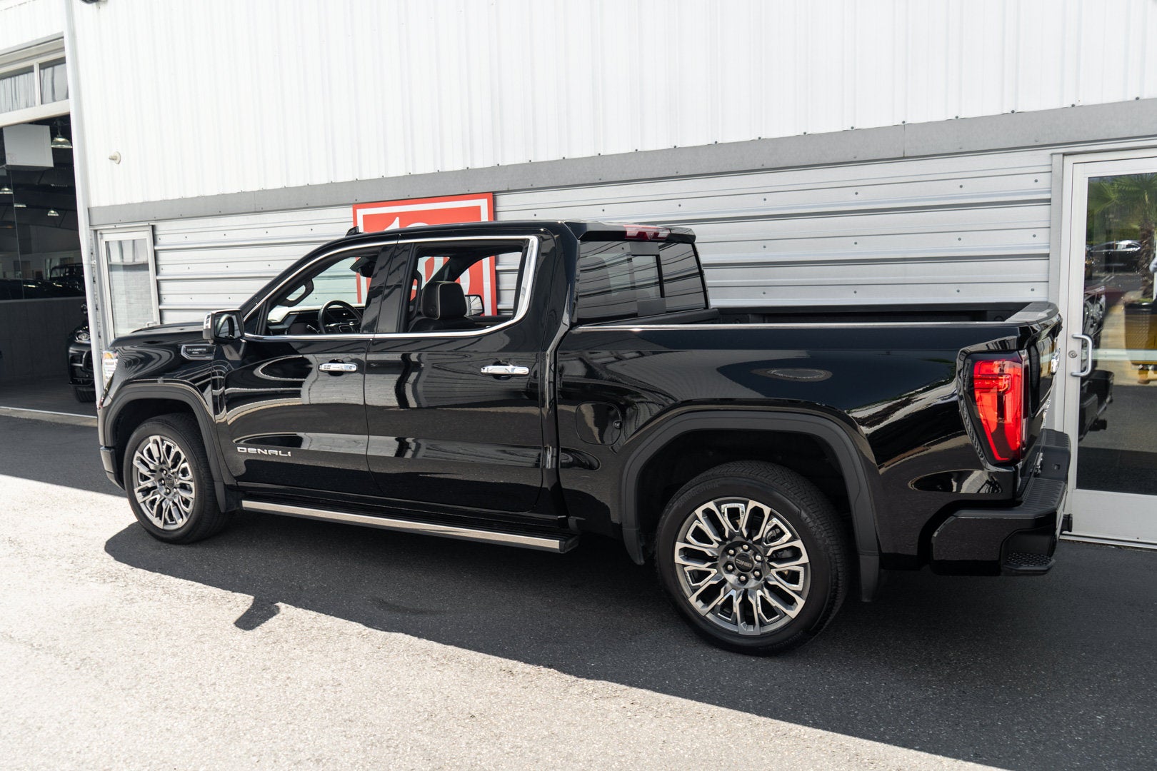 2025 GMC Sierra 1500 Denali Ultimate