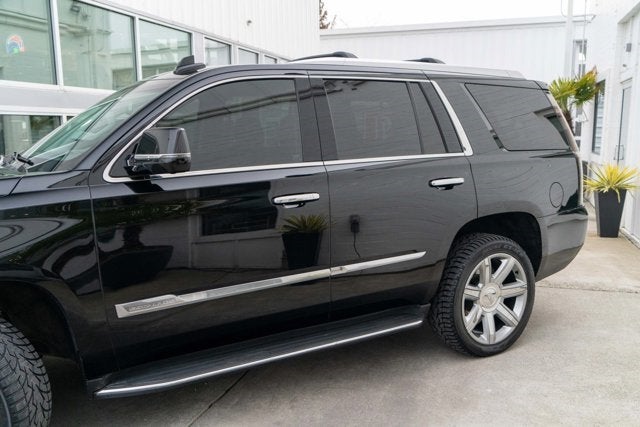 2016 Cadillac Escalade Luxury Collection