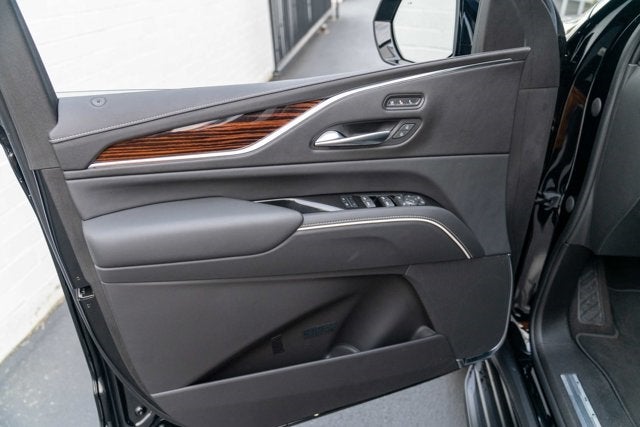 2022 Cadillac Escalade ESV Premium Luxury