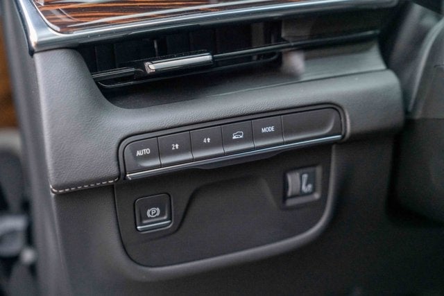 2022 Cadillac Escalade ESV Premium Luxury