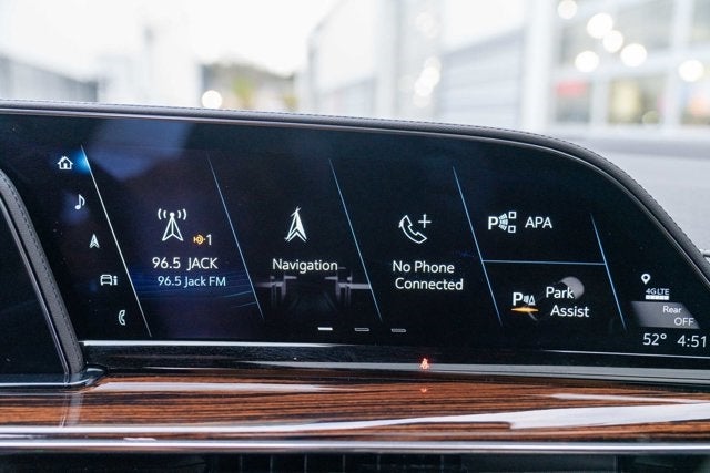 2022 Cadillac Escalade ESV Premium Luxury