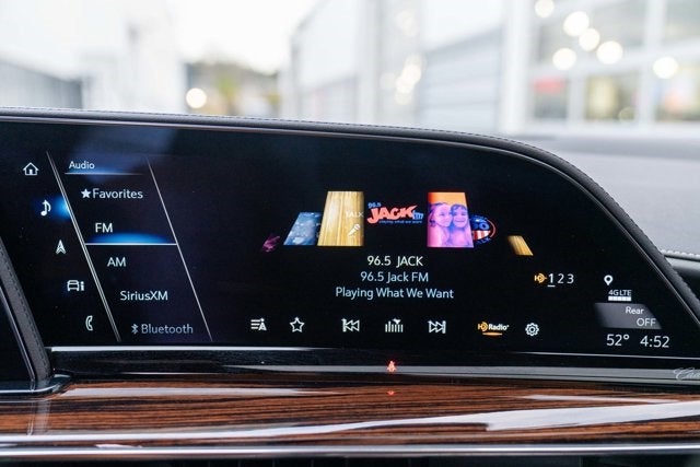 2022 Cadillac Escalade ESV Premium Luxury