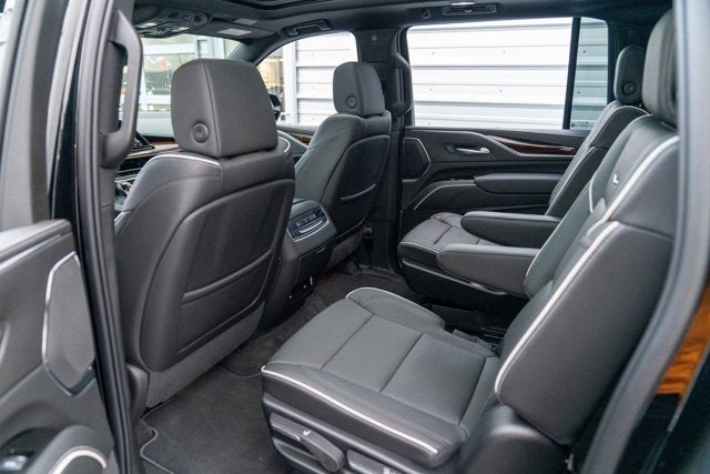 2022 Cadillac Escalade ESV Premium Luxury