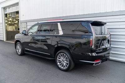 2022 Cadillac Escalade ESV Premium Luxury