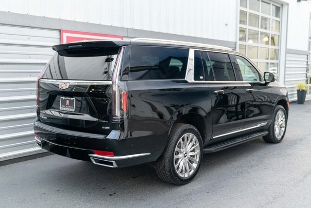 2022 Cadillac Escalade ESV Premium Luxury