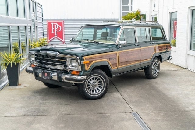 1991 Jeep Grand Wagoneer 4dr Wagon 4WD