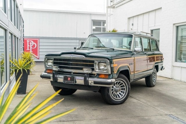 1991 Jeep Grand Wagoneer 4dr Wagon 4WD