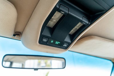 1991 Jeep Grand Wagoneer 4dr Wagon 4WD