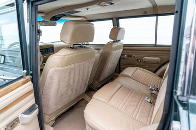 1991 Jeep Grand Wagoneer 4dr Wagon 4WD