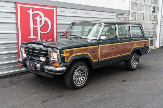 1991 Jeep Grand Wagoneer 4dr Wagon 4WD