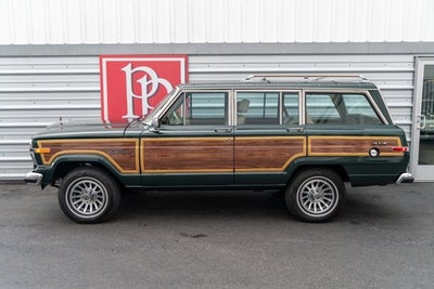 1991 Jeep Grand Wagoneer 4dr Wagon 4WD