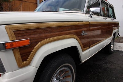 1986 Jeep Grand Wagoneer Base
