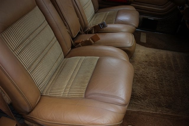 1986 Jeep Grand Wagoneer Base