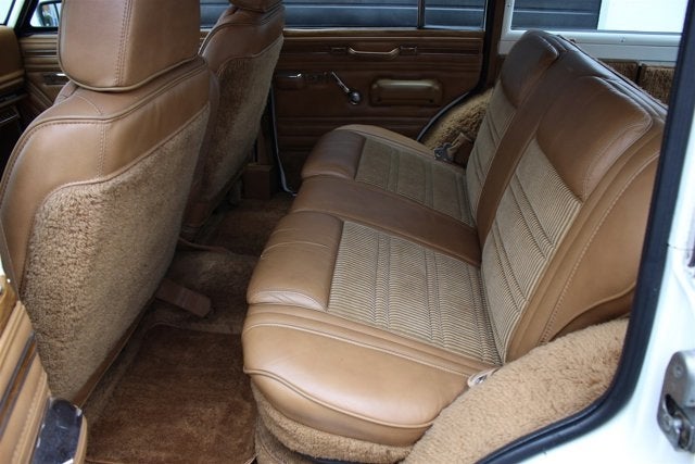 1986 Jeep Grand Wagoneer Base