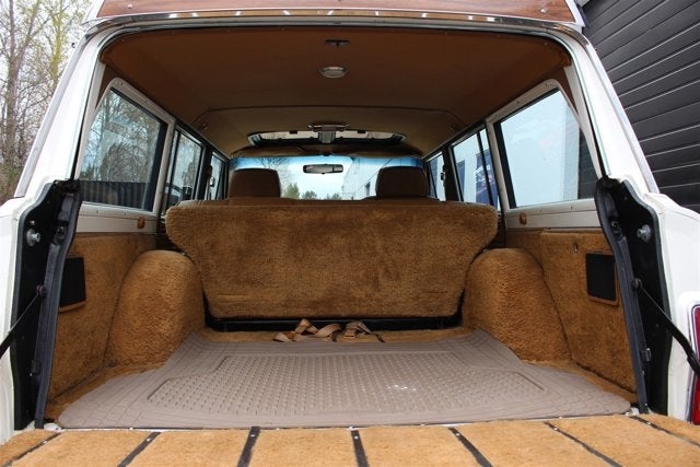 1986 Jeep Grand Wagoneer Base