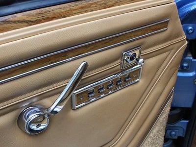 1988 Jeep Grand Wagoneer Base