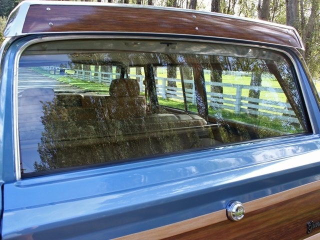 1988 Jeep Grand Wagoneer Base