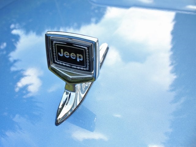 1988 Jeep Grand Wagoneer Base