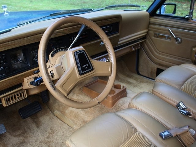 1988 Jeep Grand Wagoneer Base