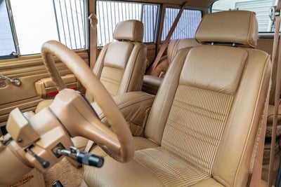 1988 Jeep Grand Wagoneer Base