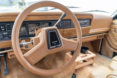 1988 Jeep Grand Wagoneer Base