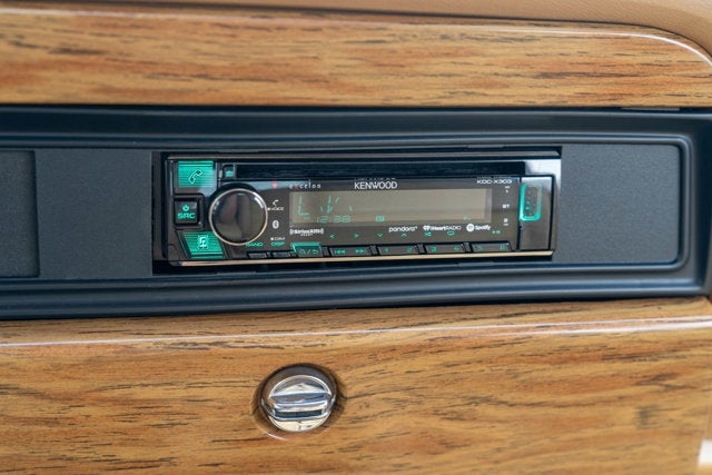 1988 Jeep Grand Wagoneer Base