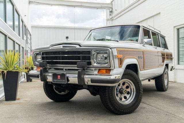 1988 Jeep Grand Wagoneer Base