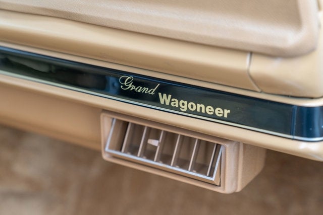 1988 Jeep Grand Wagoneer Base