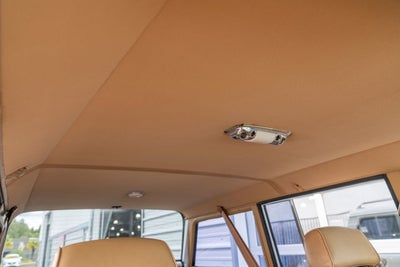 1988 Jeep Grand Wagoneer Base