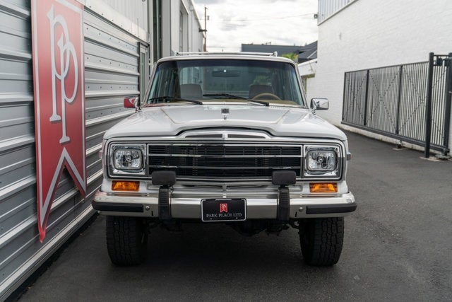 1988 Jeep Grand Wagoneer Base