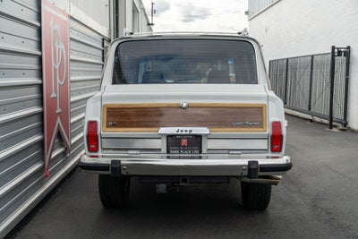 1988 Jeep Grand Wagoneer Base