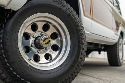 1988 Jeep Grand Wagoneer Base